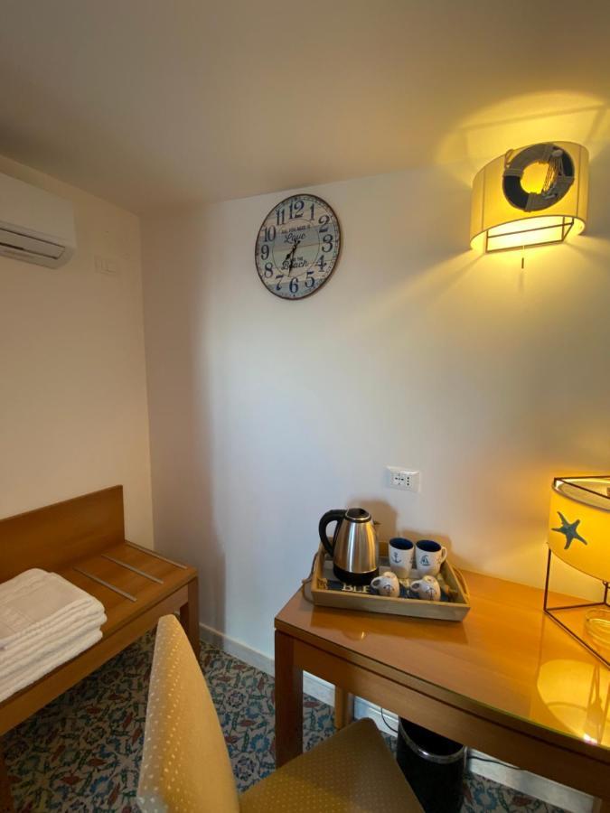 B&B Torre Pozzillo Чинізі Екстер'єр фото