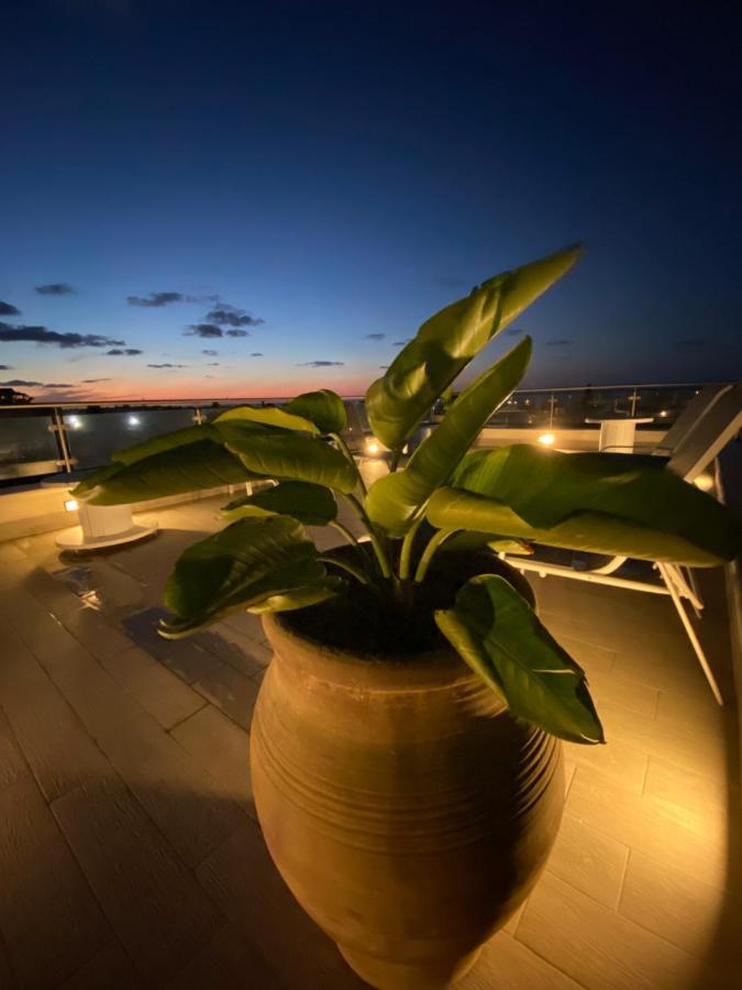 B&B Torre Pozzillo Чинізі Екстер'єр фото